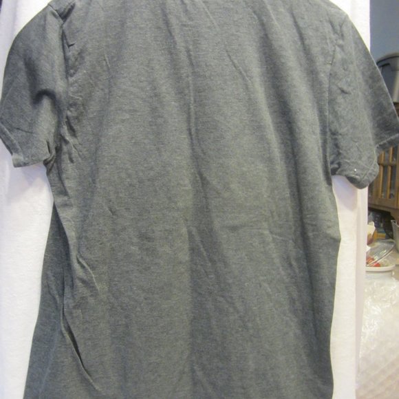MARVEL BLACK PANTHER GRAPHIC TEE, GRAY SHIRT W/GRAPHICS, MEDIUM - Picture 3 of 4